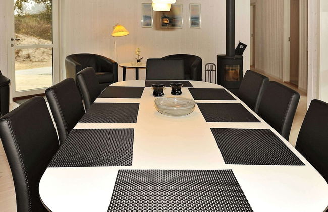 8 Person Holiday Home in Henne - Foto 12