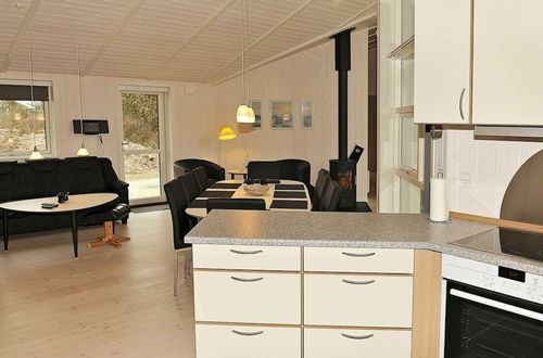 Foto 14 - 8 Person Holiday Home in Henne