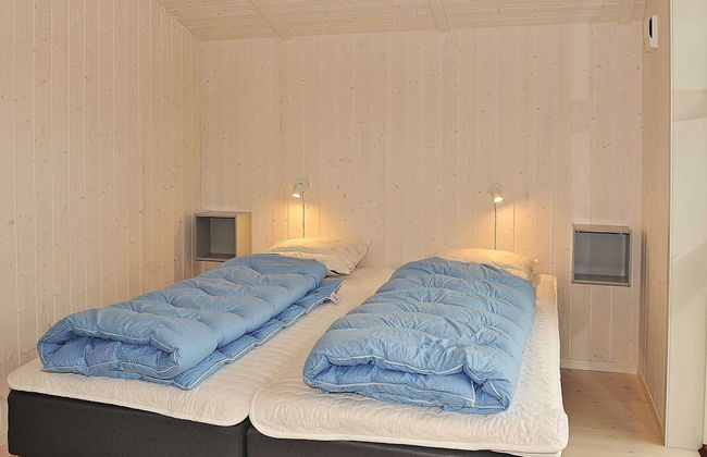 8 Person Holiday Home in Henne - Foto 7