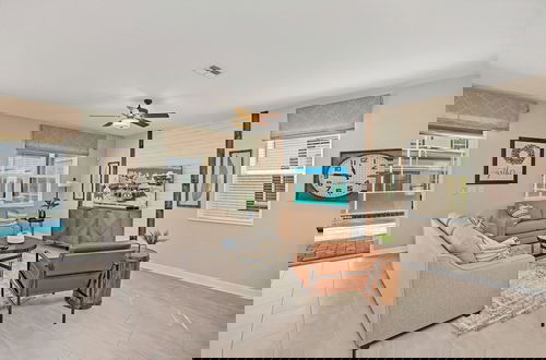 Foto 42 - Large Villa, Private Pool+game Room+movie Theater!
