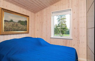 Photo 3 - 8 Person Holiday Home in Vaeggerlose