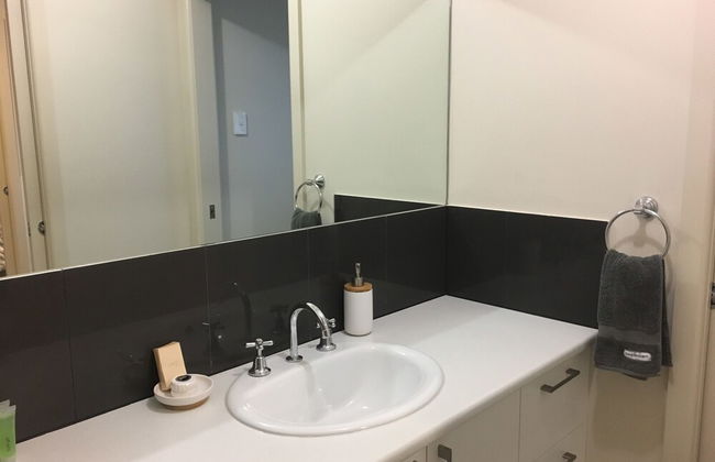 Fringe Apartments - Foto 12