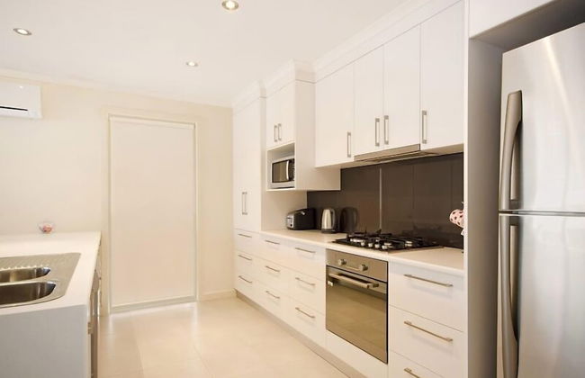 Fringe Apartments - Foto 9