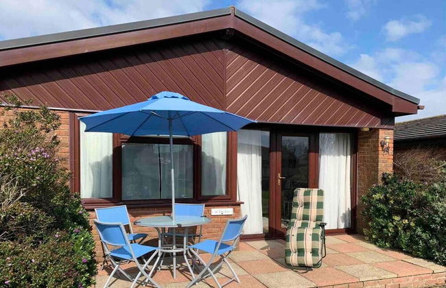 Lovely 5 Person Chalet in St Margaret's at Cliffe - Foto 10