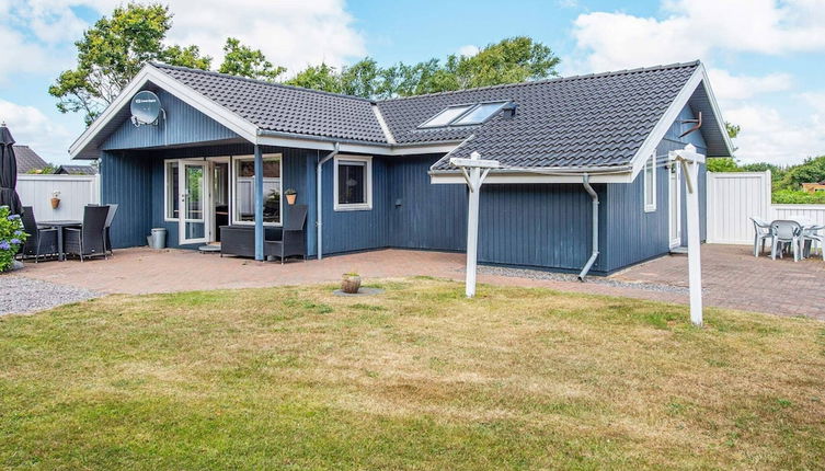 Photo 1 - 6 Person Holiday Home in Ulfborg