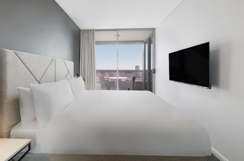 Photo 8 - Meriton Suites Zetland