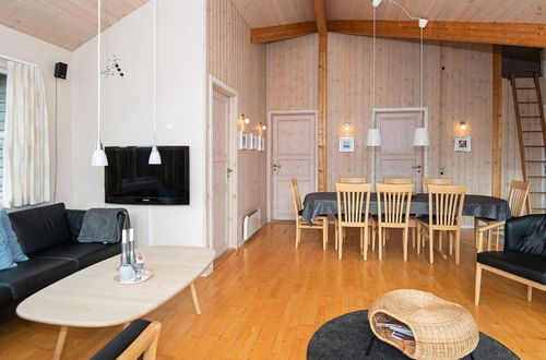 Photo 5 - 8 Person Holiday Home in Sjolund