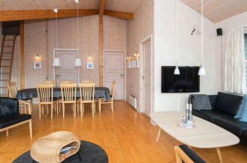 Foto 8 - 8 Person Holiday Home in Sjolund-by Traum