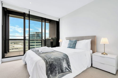 Photo 24 - Melbourne Lifestyle Apartments - Best Views on Collins