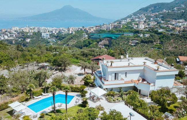 Villa Romeo in Vico Equense - Photo 40
