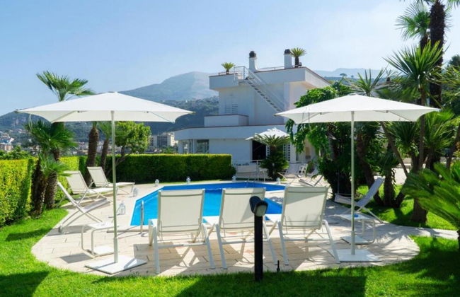 Villa Romeo in Vico Equense - Photo 11