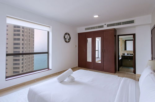 Photo 5 - Spacious 2 bedroom with Amazing Marina View Rimal JBR