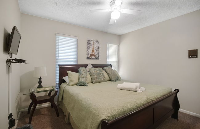 Tampa Bay- Large Pool home- Private Heated Pool! - Foto 4