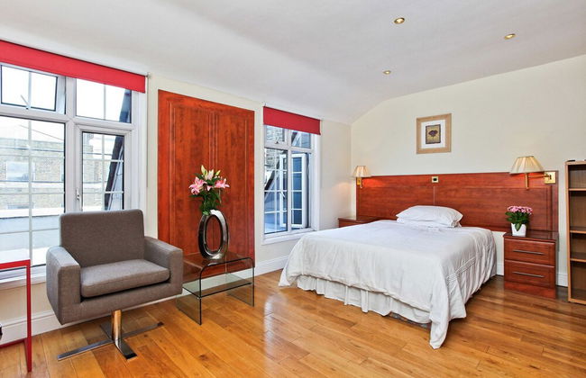 Baker Street Suites - Foto 38