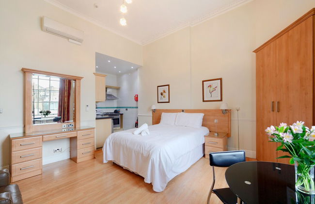 Baker Street Suites - Foto 44