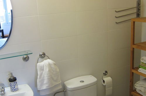 Photo 49 - Apartamento Moderno En Llança - 1007