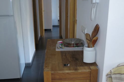 Foto 3 - Apartamento Moderno En Llança - 1007