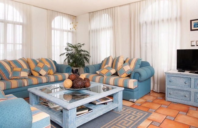 Residencia Jardin Real - Photo 6