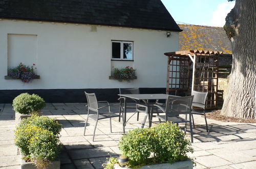 Photo 10 - Garden Cottage & Granary