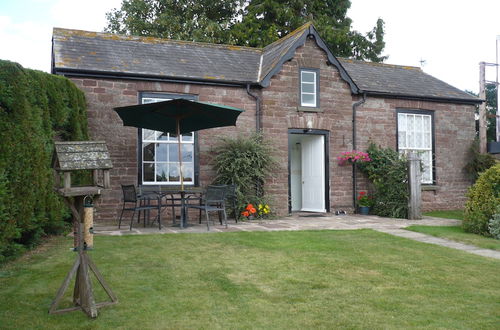 Photo 1 - Garden Cottage & Granary