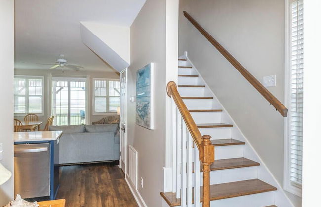 Charleston-style Row House Featured on Hgtv w/ Wifi & Creek Views - Foto 48