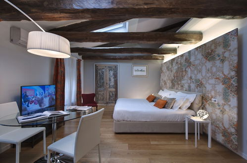 Photo 7 - Piazza Vittorio Suites