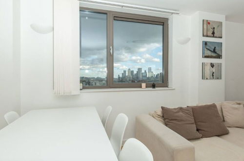 Photo 3 - Centrally Located Spacious Flat