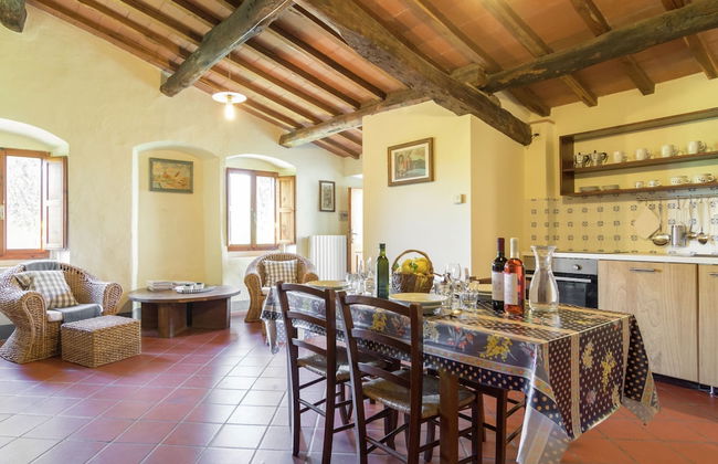 Charming Tuscan Stay With Pool - Foto 18