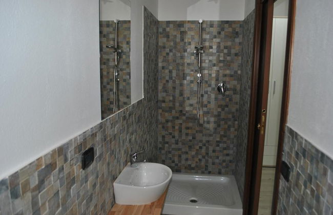 Raxul Room - Photo 26