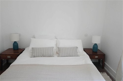 Photo 4 - Comfortable Apartment in Central Lisbon