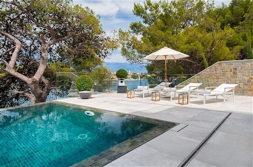 Photo 72 - Luxury Villa Silent with Infinity Pool