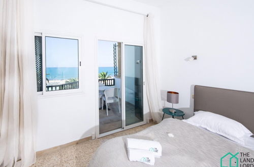 Photo 26 - The Perfect View 2bds apt in Heart of Marsa Plage