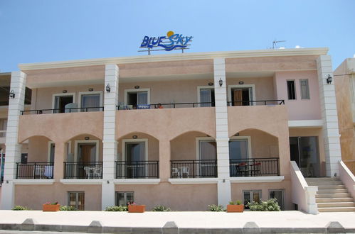 Photo 1 - Blue Sky Apartments