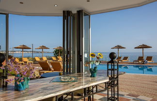 Photo 2 - Romantica Beach Villas