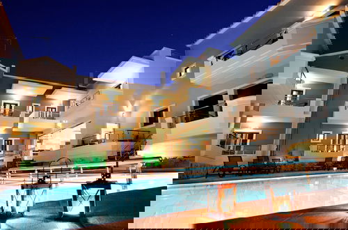 Foto 22 - Theros Hotel