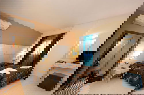 Foto 6 - Theros Hotel