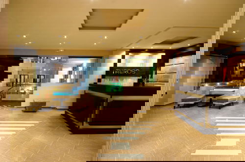 Foto 2 - Theros Hotel