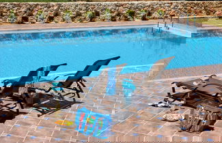 Foto 1 - Theros Hotel