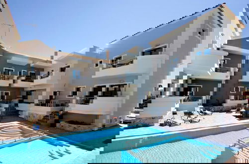 Foto 21 - Theros Hotel