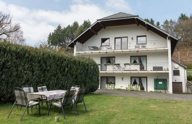 Tranquil Eifel Hideaway - Foto 24