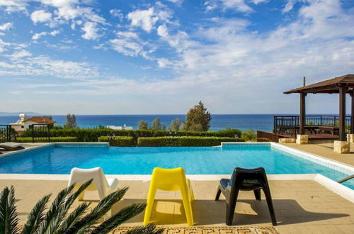 Photo 4 - Villa Minoas Large Private Pool Walk to Beach Sea Views A C Wifi Eco-friendly - 2565