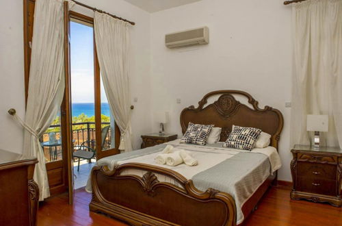 Photo 48 - Villa Minoas Large Private Pool Walk to Beach Sea Views A C Wifi Eco-friendly - 2565