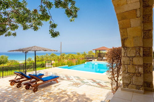 Foto 62 - Villa Minoas Large Private Pool Walk to Beach Sea Views A C Wifi Eco-friendly - 2565