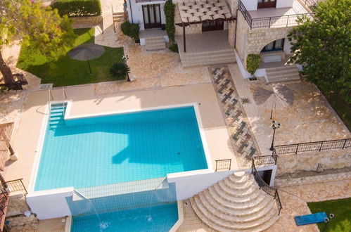 Photo 18 - Villa Minoas Large Private Pool Walk to Beach Sea Views A C Wifi Eco-friendly - 2565