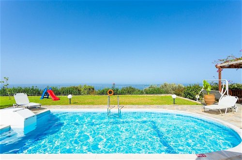 Photo 24 - Villa Garifallia Large Private Pool Sea Views A C Wifi - 1892