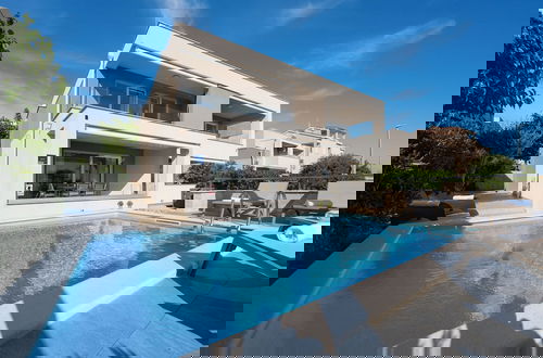 Photo 1 - Apartments with Pool Villa Zora