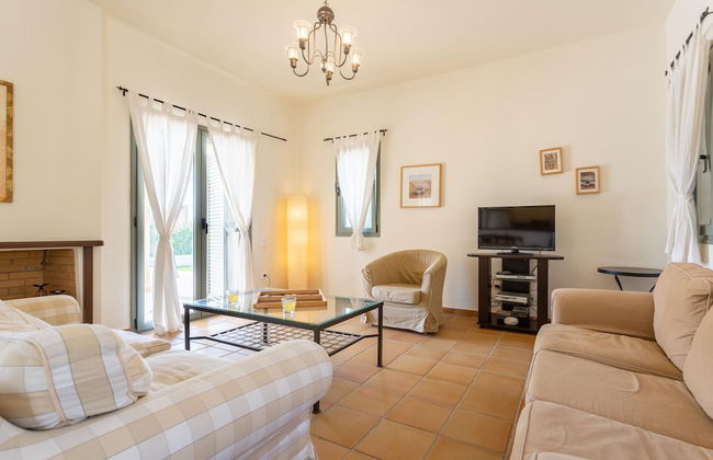 Villa Katerina Large Private Pool Walk to Beach Sea Views A C Wifi Car Not Required - 1021 - Photo 41