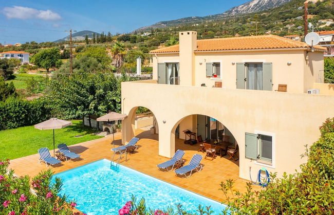 Villa Katerina Large Private Pool Walk to Beach Sea Views A C Wifi Car Not Required - 1021 - Photo 1