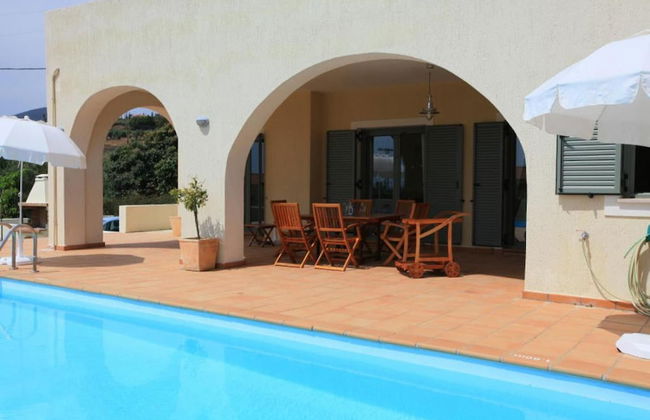 Villa Katerina Large Private Pool Walk to Beach Sea Views A C Wifi Car Not Required - 1021 - Photo 7