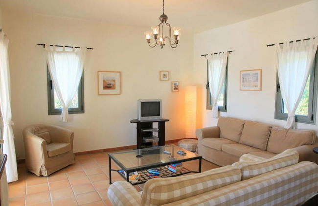 Villa Katerina Large Private Pool Walk to Beach Sea Views A C Wifi Car Not Required - 1021 - Photo 11